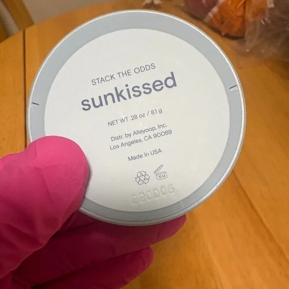 Alleyoop Stack the Odds 3-in-1 Cream Shades in SUNKISSED, BNIB, New, Retail $40 - Picture 6 of 12